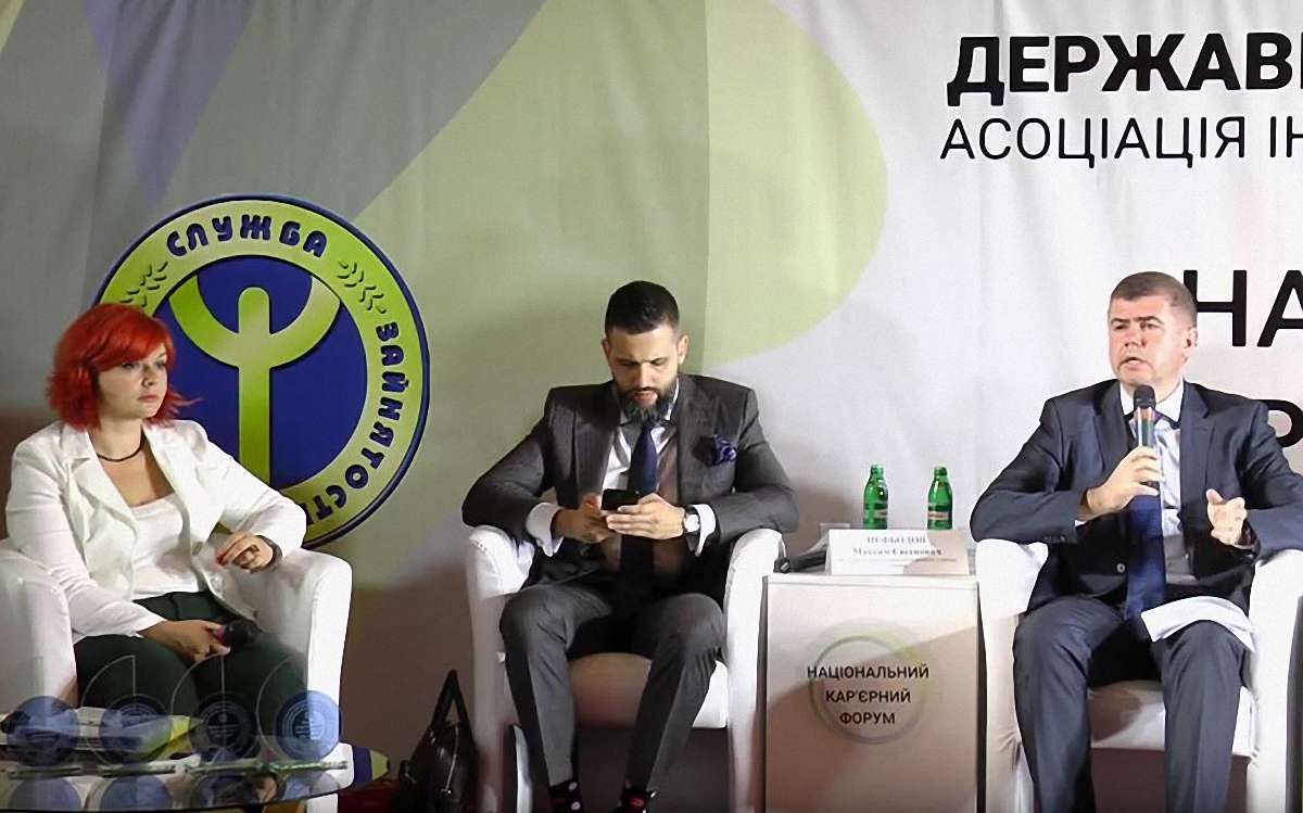 За даними Держслужби зайнятості, до 70% безробітних мають вищу освіту