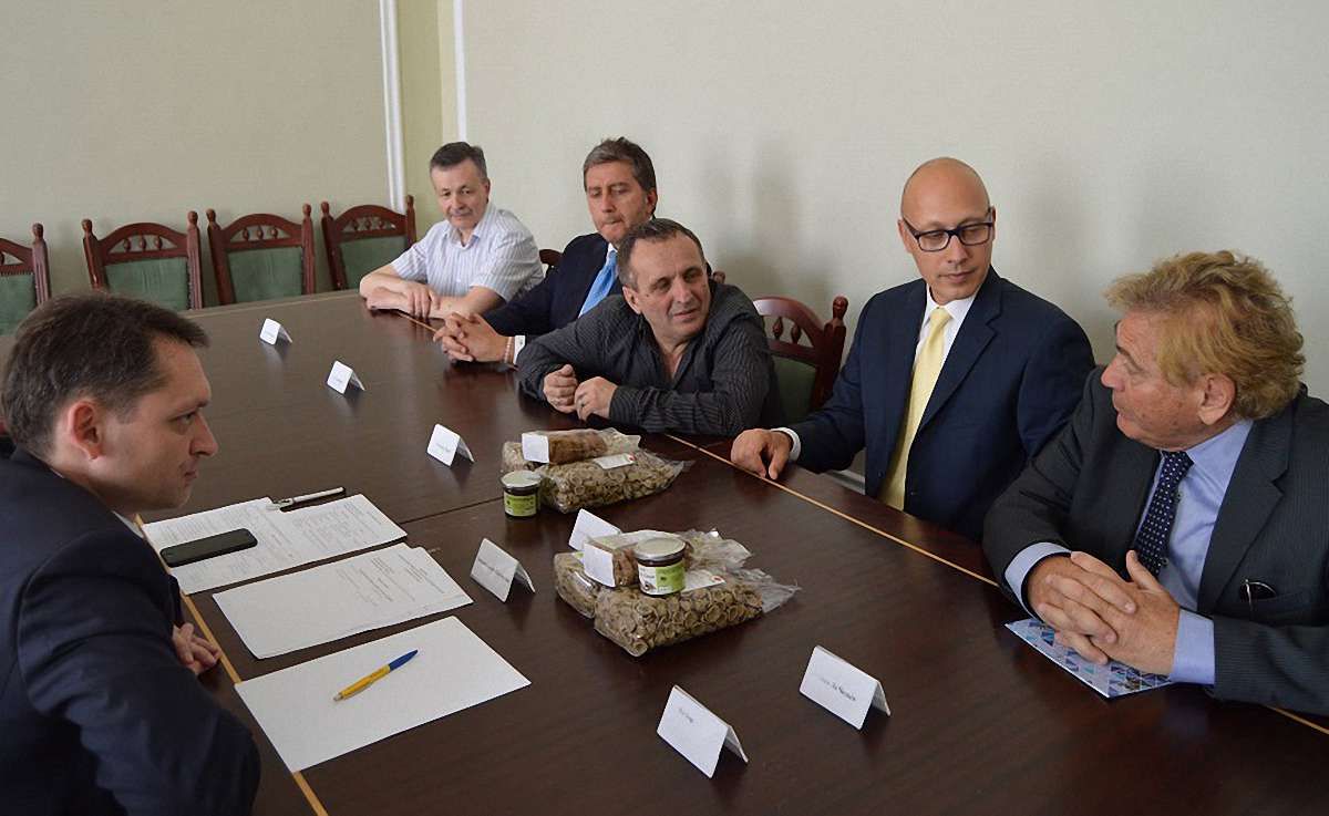 На Львівщині італійці вкладуть €15 млн у вирощування і переробку технічних конопель