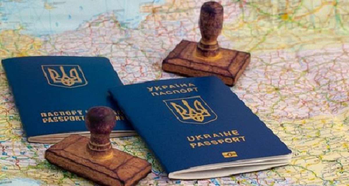 Трудовим мігрантам з України створять офіційну базу вакансій у Польщі