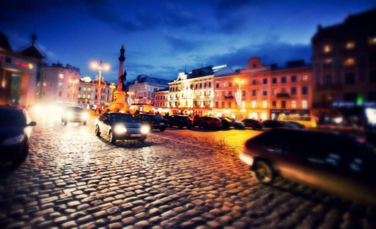 Uber знову підняв ціни у Львові і похвилинну тарифікацію