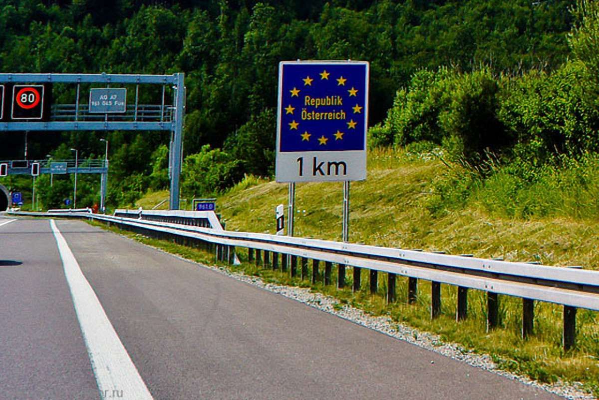 МВС України оприлюднило перелік документів для безвізової подорожі до ЄС на авто