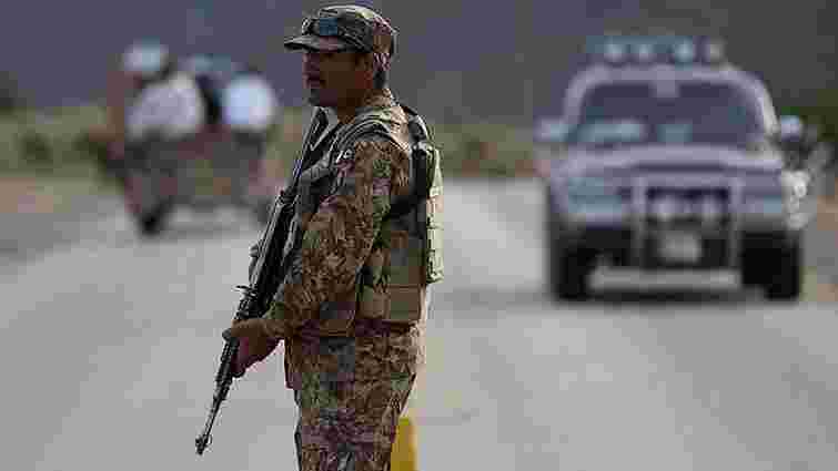 На кордоні Індії та Пакистану відбулося бойове зіткнення, загинули семеро осіб