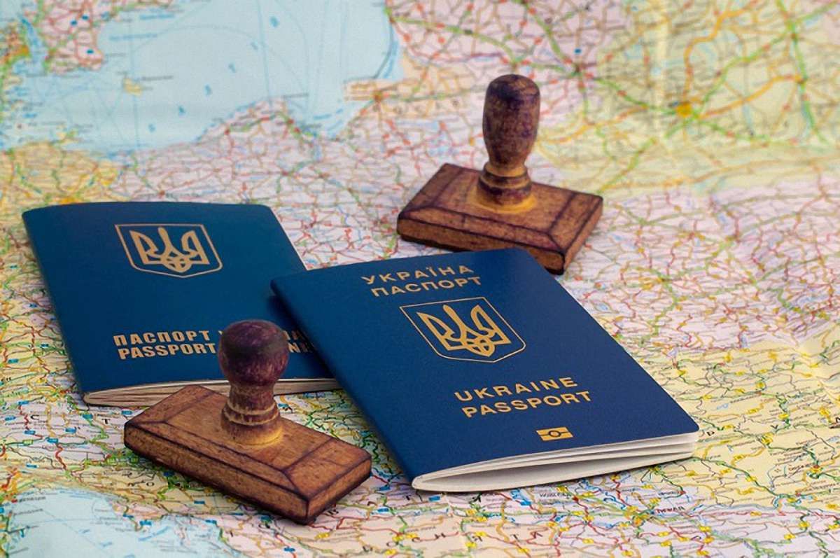 Понад 900 українців вже в'їхали до ЄС без візи в паспорті