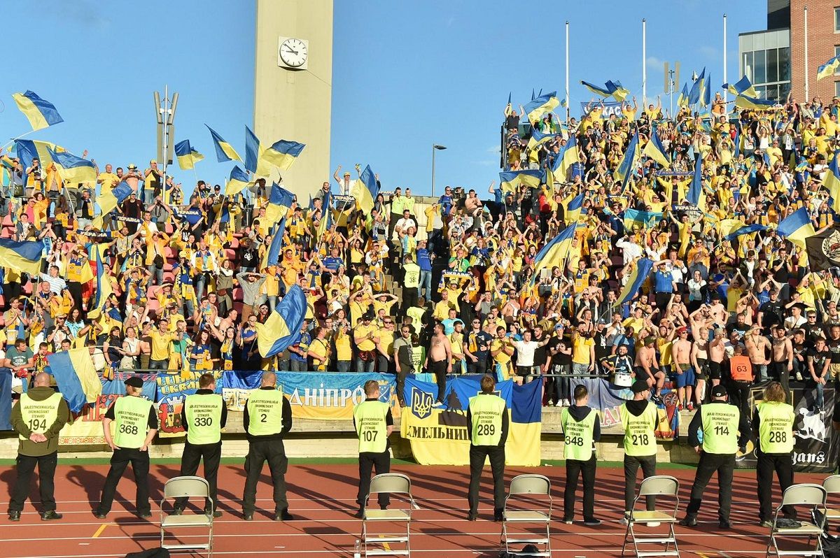 Андрій Шевченко особисто розбороняв бійку українських фанатів після матчу з Фінляндією