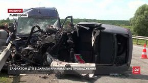 Стан одного постраждалого у ДТП під Миколаєвом украй важкий