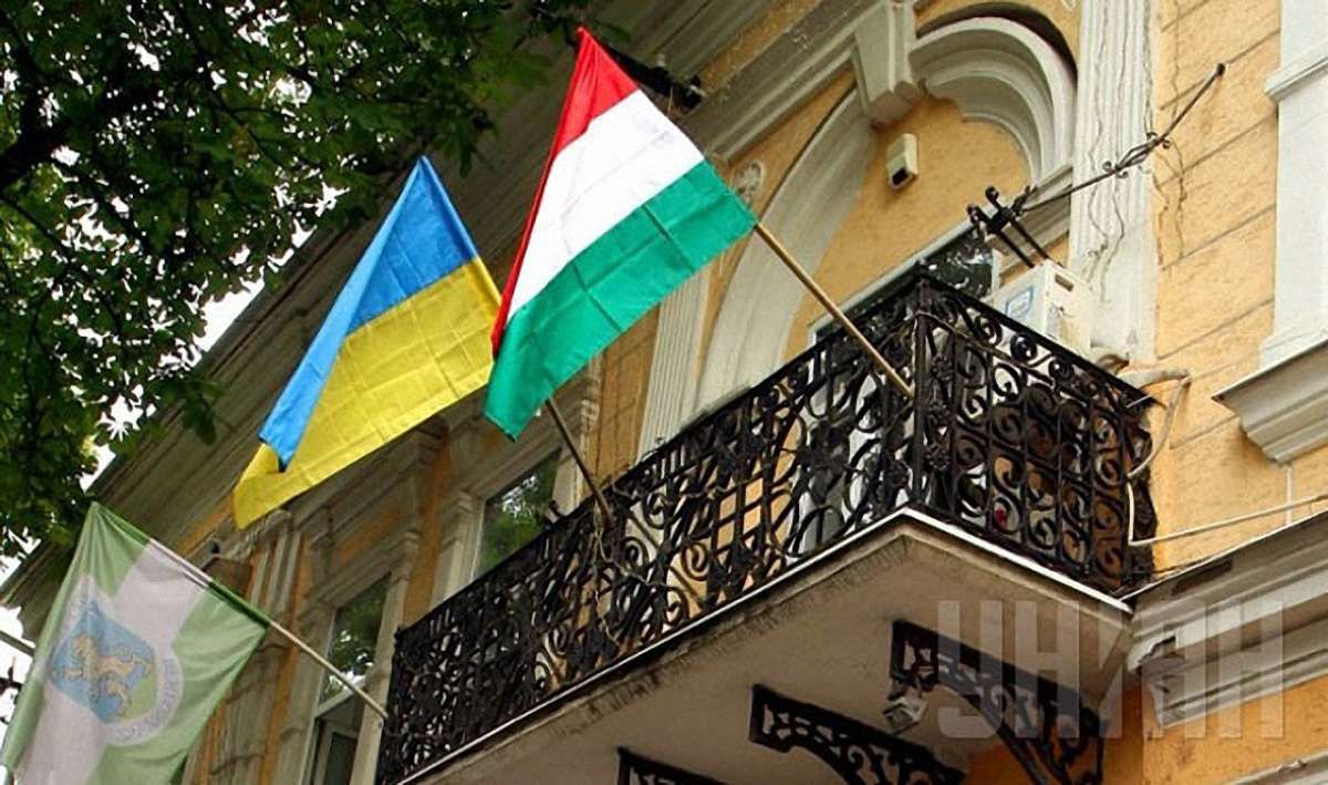 Угорщина збільшить виплати угорським вчителям Закарпаття на 80%