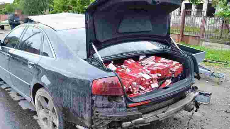 У Румунії поліція гонилася за Audi з контрабандними закарпатськими сигаретами