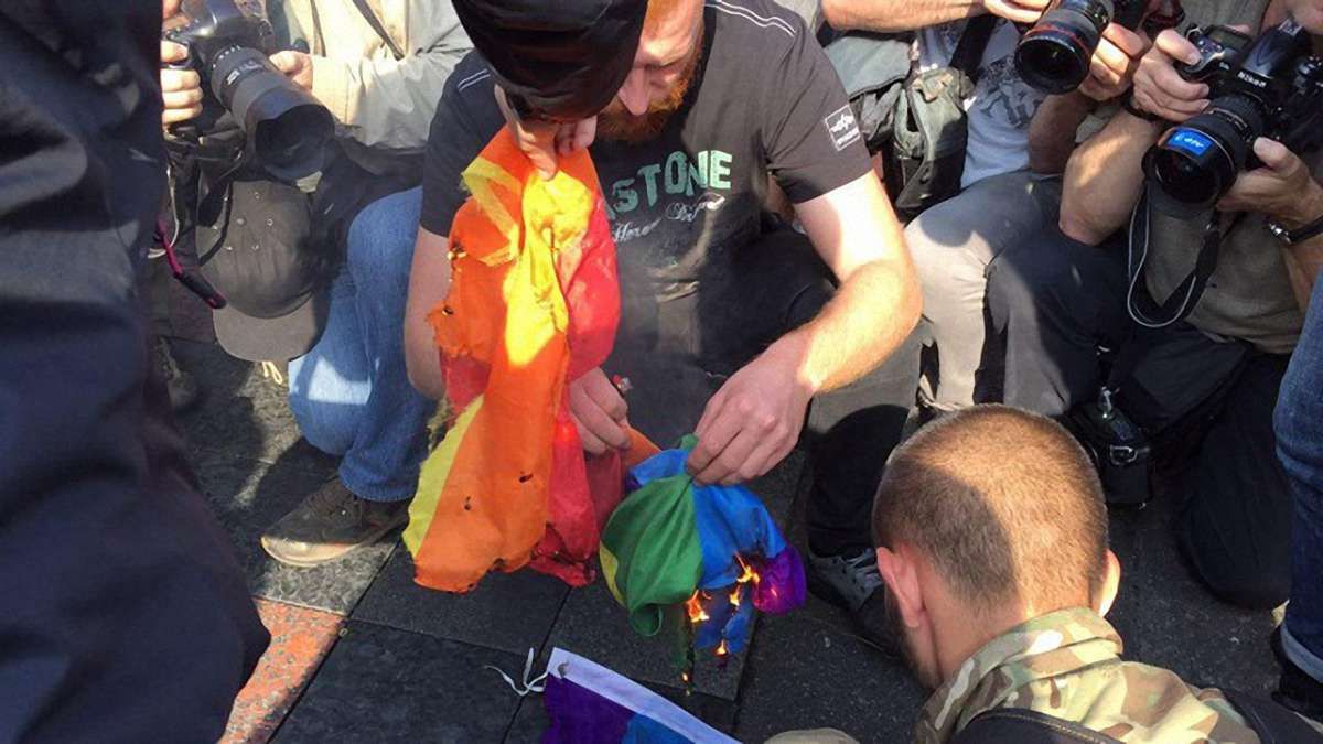 У Києві правоохоронці затримали нападника на учасників маршу «КиївПрайд-2017»