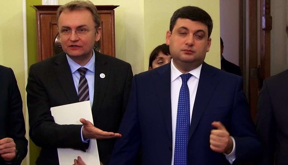 Садовий назвав «цинічними» останні заяви Гройсмана