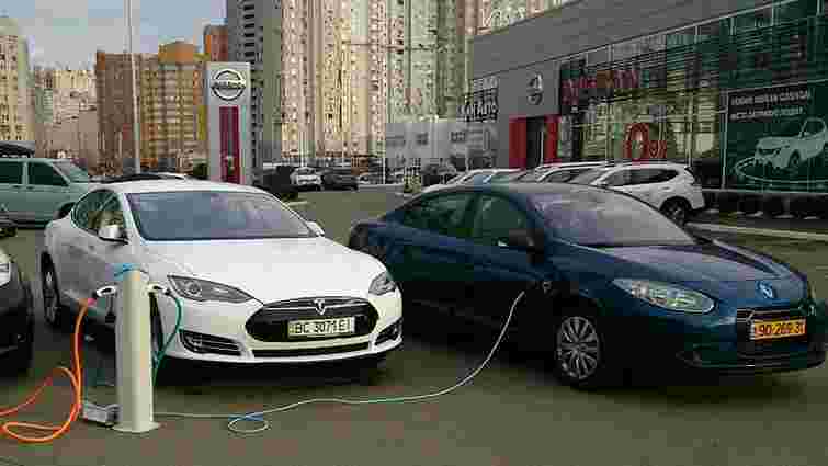 У 2017 році українці придбали втричі більше електроавтомобілів, ніж торік