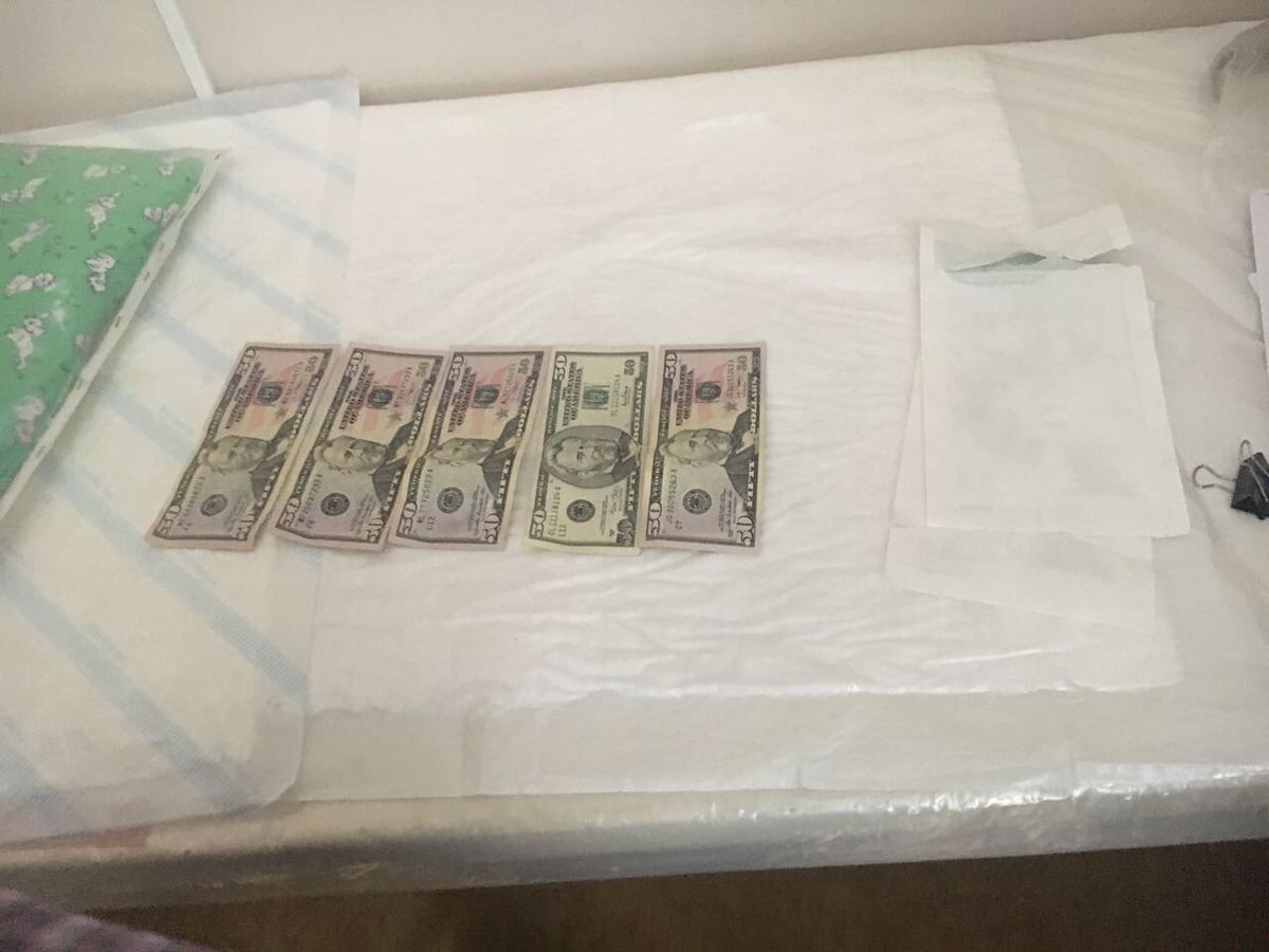 У Львові на хабарі $250 затримали ортопеда дитячої лікарні Охматдит