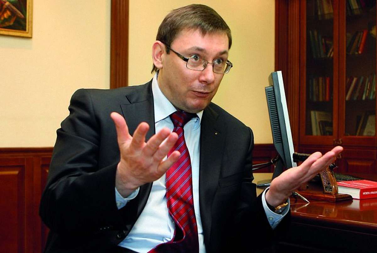 Генпрокурор заборонив проводити обшуки у великих платників податків без його дозволу