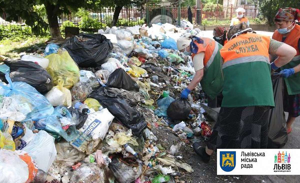 За добу зі Львова вивезли 642 тонни сміття