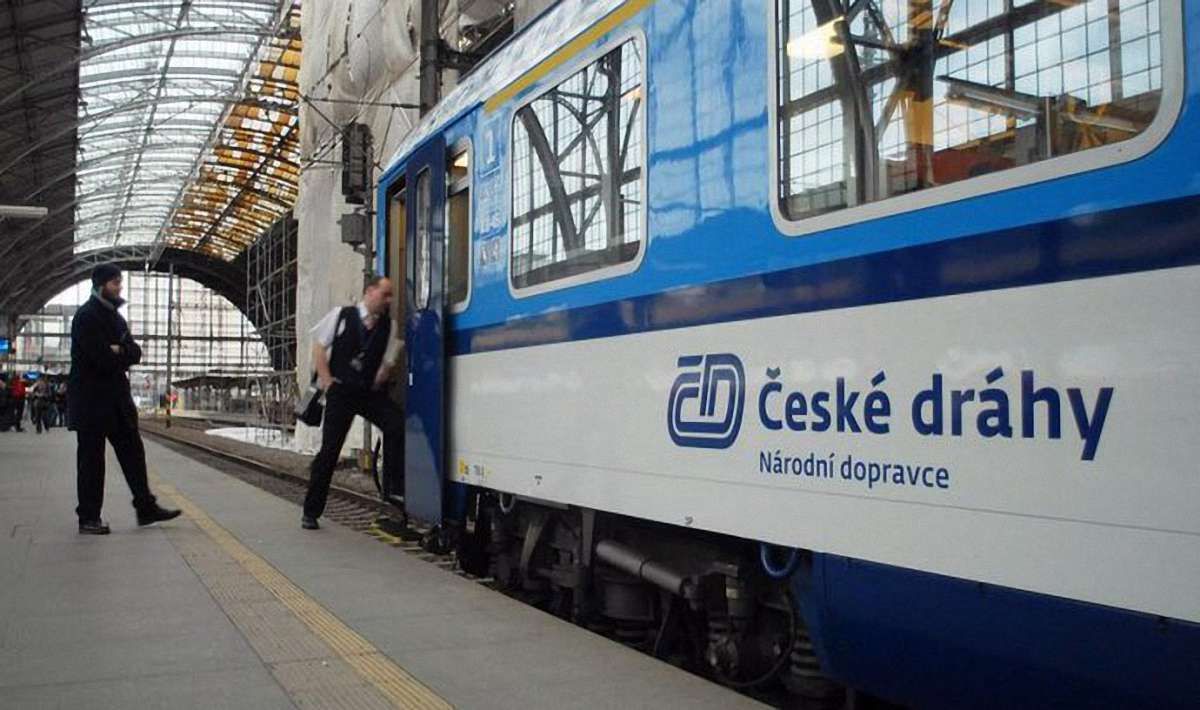 «Укрзалізниця» запустила нову дисконтну програму у співпраці з чеською залізницею