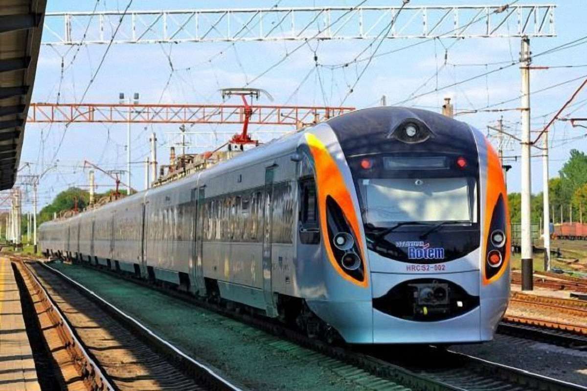 «Укрзалізниця» починає тестувати електронний квиток на потяг Інтерсіті  до Перемишля