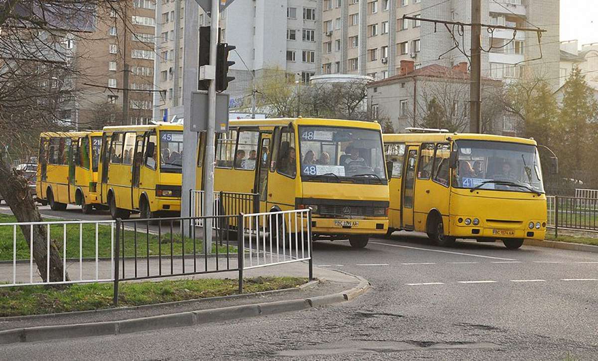 Суд скасував результати львівського конкурсу автобусних перевізників