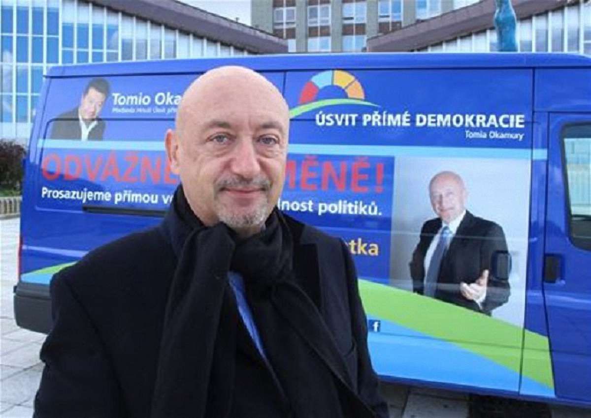 В Україну не впустили чеського депутата, який був спостерігачем на «референдумі» в Криму