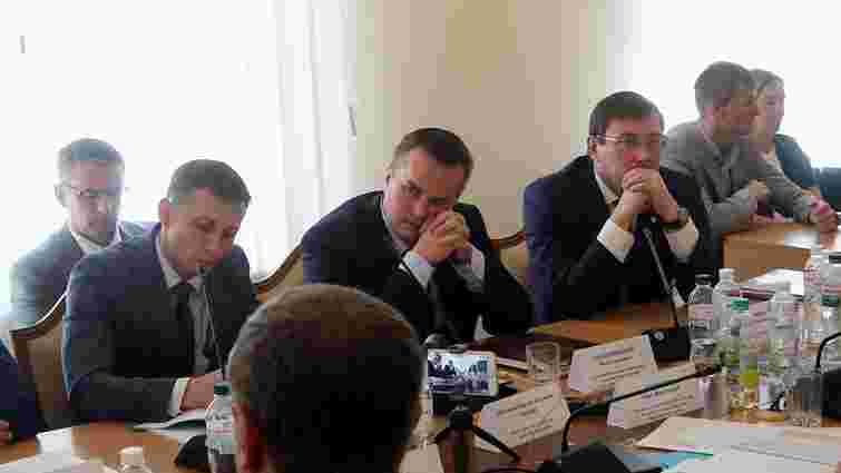 Луценко посварився з Пинзеником на Регламентному комітеті ВРУ