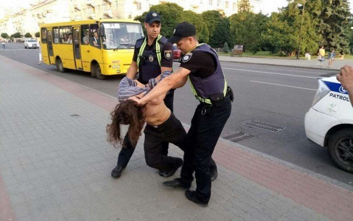 У Луцьку п’яний послушник однієї з православних громад побив перехожого
