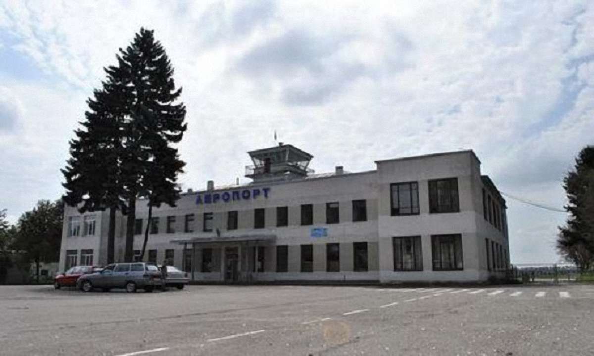 Мер Тернополя запропонував Ryanair літати з місцевого летовища