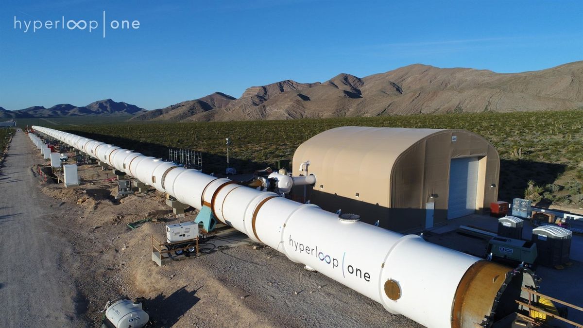 У США провели перші випробування нової транспортної системи Hyperloop