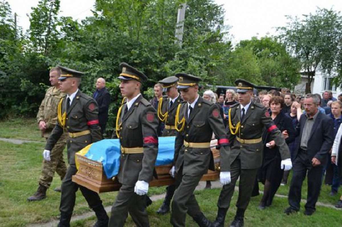 Синютка закликав єпископа УПЦ (МП) вплинути на батька його підлеглої