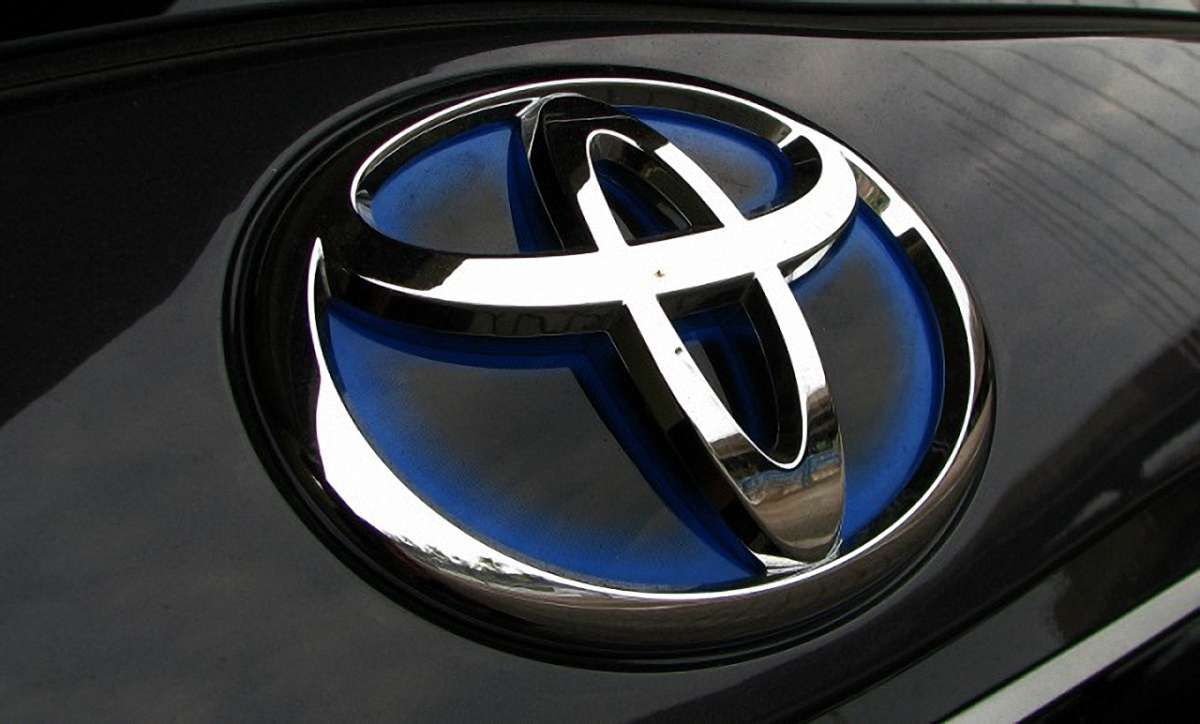 Toyota попри санкції продає автомобілі в анексований Крим 