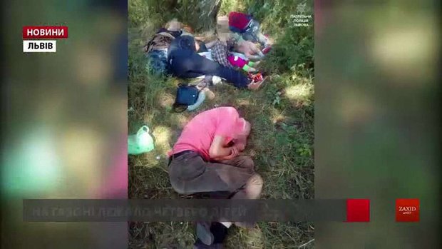 Жінку, що залишила без нагляду чотирьох дітей, вже позбавляли батьківських прав