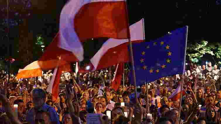 Тисячі поляків протестують проти судової реформи