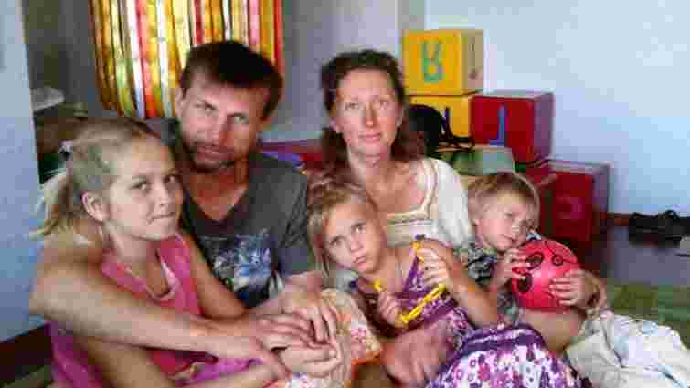 На Житомирщині в благополучної сім'ї вегетаріанців забрали трьох дітей до притулку