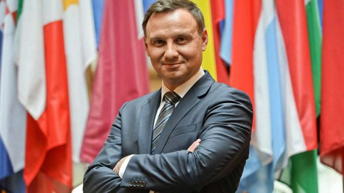Президент Польщі підписав один з трьох резонансних законів про судоустрій