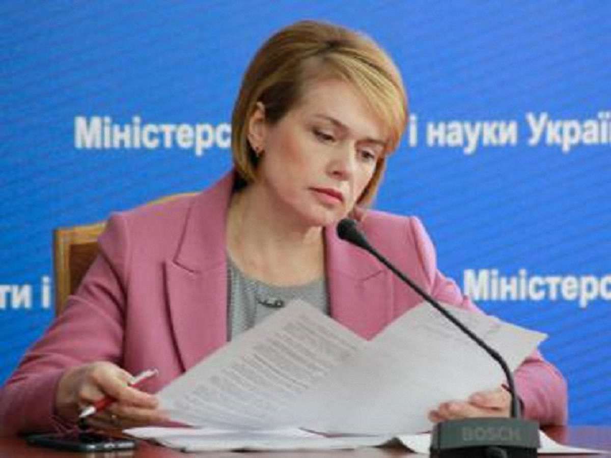 МОН дало рекомендації абітурієнтам, які не змогли подати електронні заяви до вузів