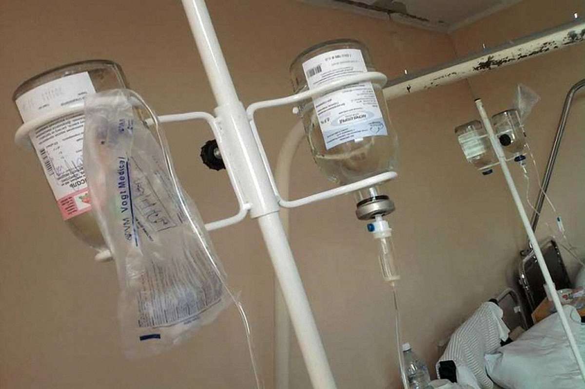 З оздоровчого табору «Сяйво Карпат» уже госпіталізували 34 людини з отруєнням
