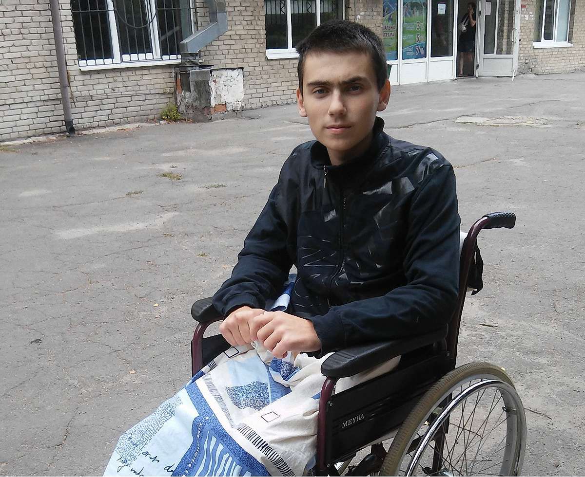 Три місяці львівські лікарі боролися за життя 15-річного хлопця