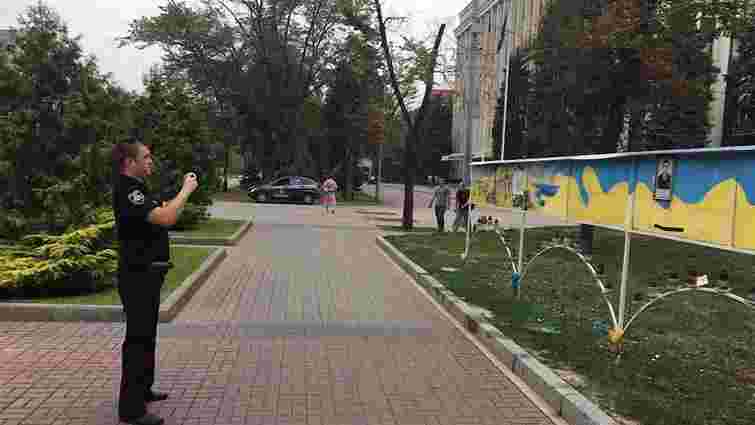У Дніпрі вандали пошкодили меморіал пам’яті загиблих бійців АТО