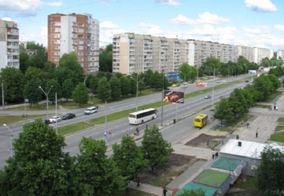 На вул. Науковій у Львові облаштують тролейбусні зупинки