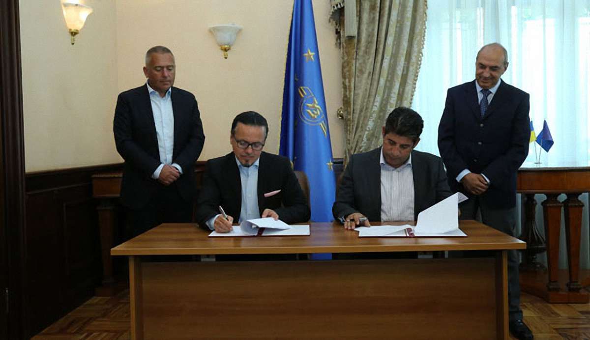 «Укрзалізниця» і General Electric планують у вересні почати модернізацію локомотивів