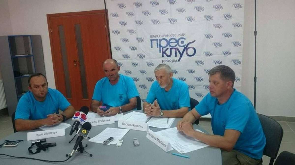 Гірські рятувальники Прикарпаття мають намір судитися з керівництвом ДСНС