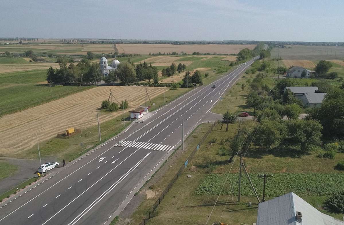 Після капітального ремонту відкрили автодорогу Львів-Радехів-Луцьк