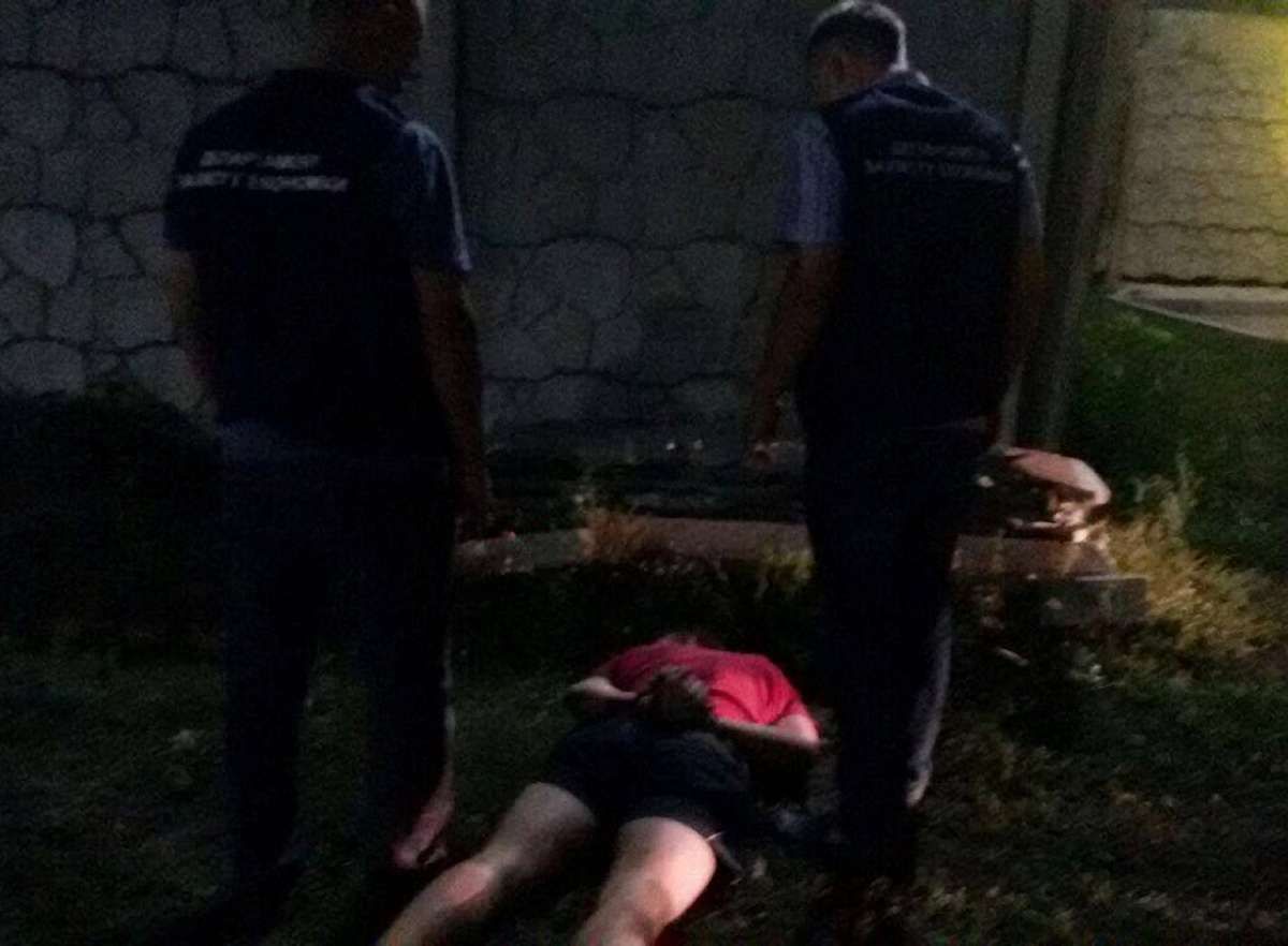 На Рівненщині за вимагання хабарів з підприємців затримали депутата