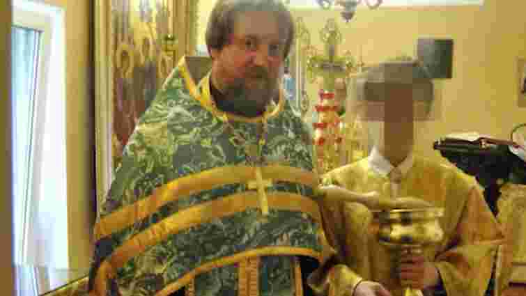 Зниклого священика РПЦ знайшли з повіями під час штурму борделю у Білорусі