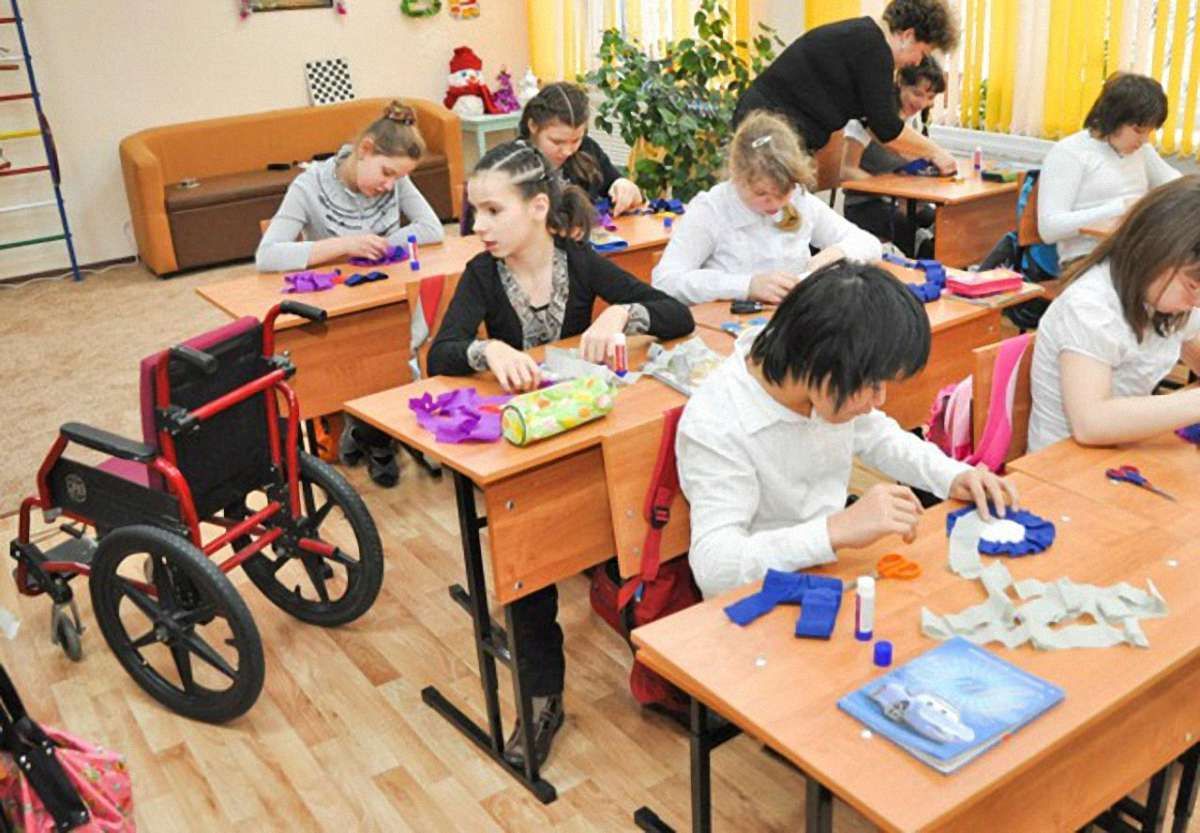 Уряд полегшив доступ до освіти дітям з особливими потребами
