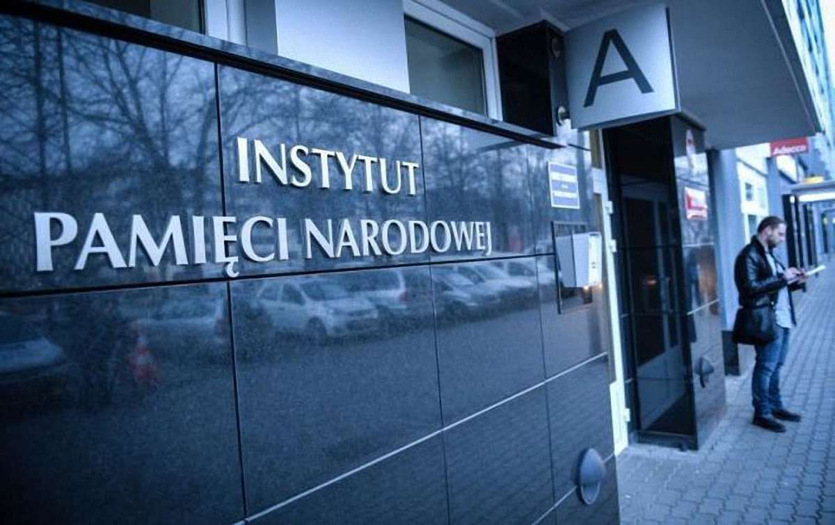 Польща надішле Україні запит у справі про масові вбивства поляків в 1937-1938 роках