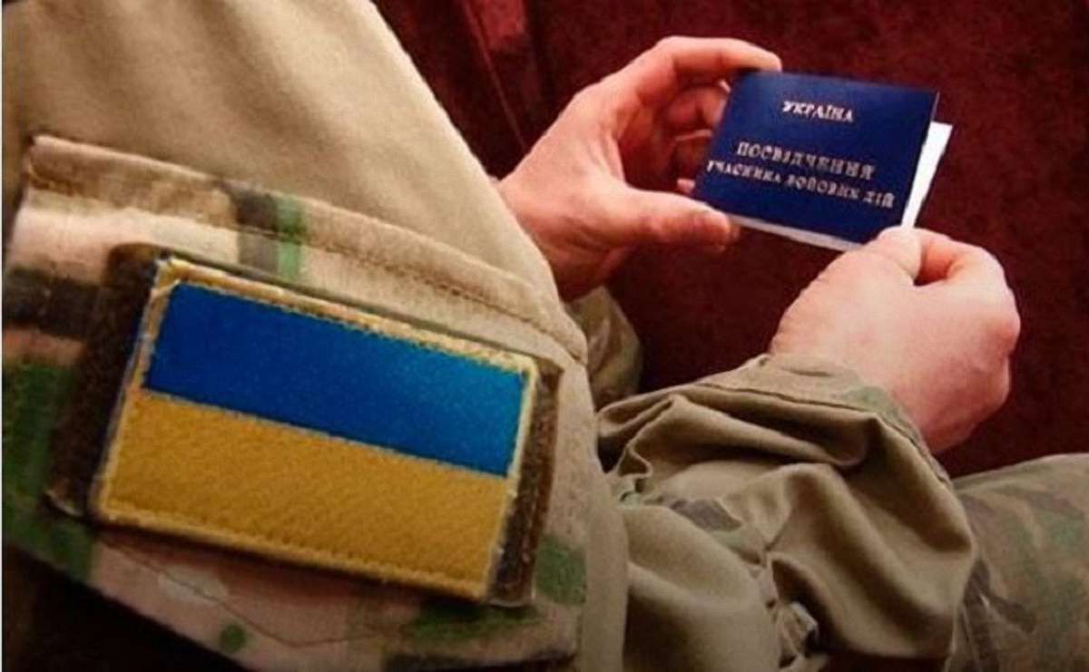 Зарплати військовослужбовцям в зоні АТО підвищать у вересні