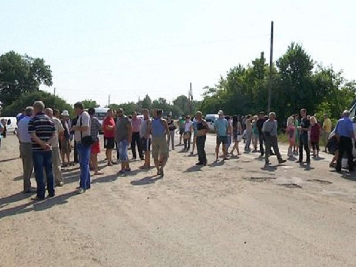 На Львівщині протестувальники перекрили трасу Київ – Чоп