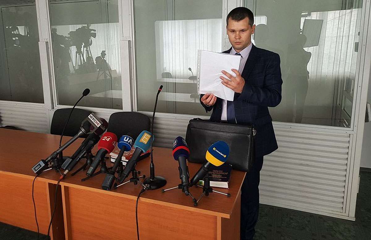 Державний адвокат відмовився захищати Януковича в суді