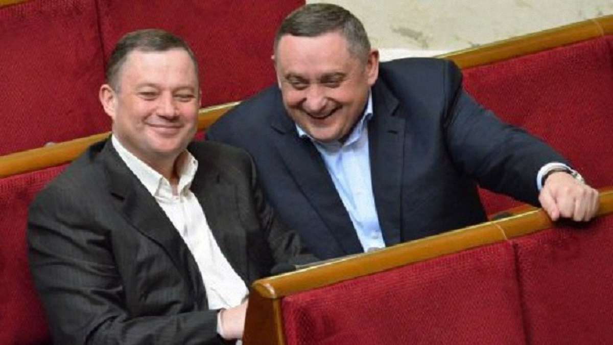 Суд дозволив НАБУ вилучити документи НКРЕКП у газовій справі Дубневичів