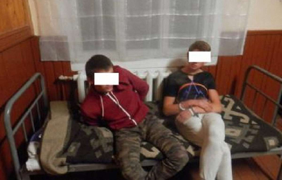 Двоє п'яних підлітків на Закарпатті напали на прикордонників