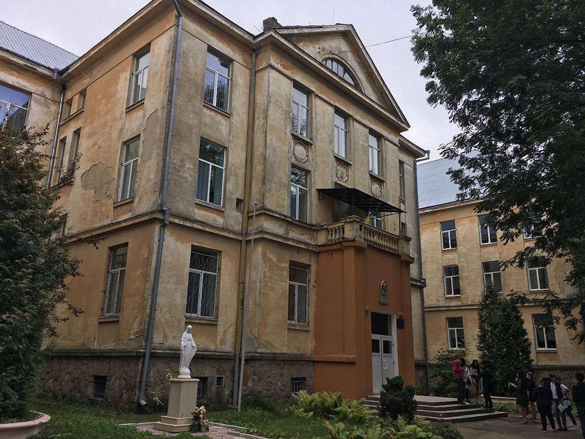 У Львові вчителька заплатить ₴300 тис. за смерть учня