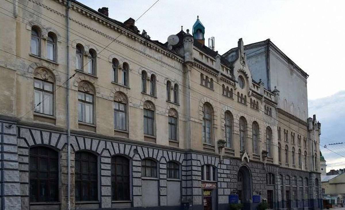 Львівський театр імені Лесі Українки хочуть очолити п'ять претендентів